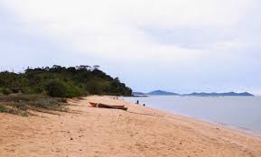 Cek harga tiket promo di skyscanner. 10 Gambar Pantai Kura Kura Pontianak Jalan Menuju Lokasi Sejarah Wisata Jejakpiknik Com