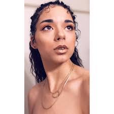 Cora Jean's Instagram, Twitter & Facebook