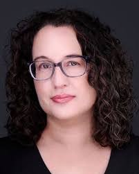 Amanda Buchheit's Instagram, Twitter & Facebook