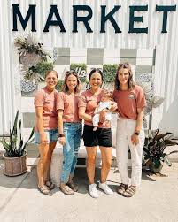 It's one of our favorite days of the year at @themillmiddlebury this  Saturday! Join us for the Artisan Market! Here's what you need to know! 🤩  The Mill's circle drive will be