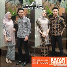 Maybe you would like to learn more about one of these? Harga Kebaya Kutu Baru Terbaik Batik Pakaian Wanita Agustus 2021 Shopee Indonesia
