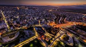 Τα καταστήματα θα λειτουργήσουν, ως είθισται με μειωμένο ωράριο τη μεγάλη παρασκευή, ενώ κλειστά θα είναι την κυριακή του. Dieyrynsh Toy Wrarioy Leitoyrgias Twn Katasthmatwn Sth Larisa Th Megalh Ebdomada Best Of Larissa