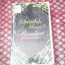 Mawar berduri the greatest indonesian love songs 2012, rio febrian's latest album this video is completely made with iphone. Seindah Mawar Berduri Books Stationery Books On Carousell