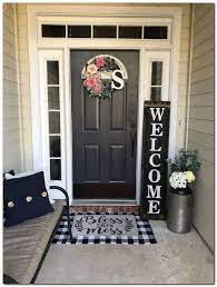 30 Astonishing Spring Decoration Ideas For Your Front Porch Small Porch Decorating Front Porch Decorating Farmhouse Front Porch Decorating