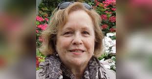 Lucille Bowling's Instagram, Twitter & Facebook