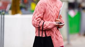 Cover letters are your first impression, so make it a good one. 8 Tips For Getting Your Cover Letter Read By The Fashion Industry Fashionista