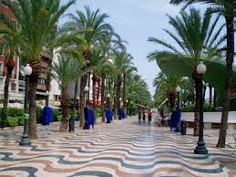 Czytaj obiektywne recenzje i oglądaj zdjęcia podróżnych. Alicante Costa Blanca Hiszpania Artykuly Realcje I Zdjecia Z Podrozy Globtroter Pl