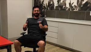 Radio veteran and rock musician martin bester hosts 'breakfast with martin bester' every weekday morning from 6am to 9am on jacaranda fm. Martin Gives Away Answer To R100 000 Secret Sound