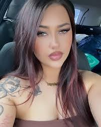 Ebony Mosley's Instagram, Twitter & Facebook