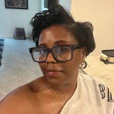 Lakiria Lewis (@lakiria.lewis) • Facebook