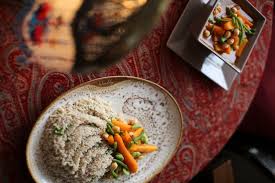 Couscous passez en revue les restaurants qui proposent ces plats à proximité dans votre ville, paris. Restaurant Marocain Paris Wally Le Saharien