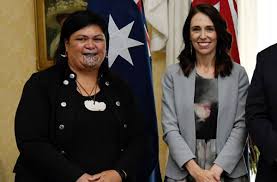 Doch nun werden tägliche neuinfektionen und todesfälle auch in neuseeland, vietnam und luxemburg zusehends zum problem. Nanaia Mahuta Eine Maori Wird Neuseelands Aussenministerin Politik Stuttgarter Zeitung