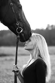 Black And White Horse Photography 35 Amazing Examples Of Black And White Photography Cuded Horse Photography Horses Beautiful Horses