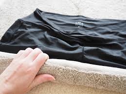 how to wash your clothes in the sink