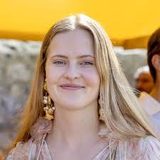 Gabrielle Monaco's Instagram, Twitter & Facebook