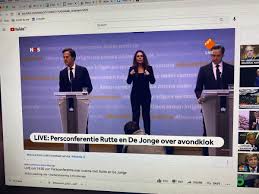 Persconferentie f (plural persconferenties, diminutive persconferentietje n). Sharon O Dea On Twitter Dutch Press Conference Time Persconferentie Is Testing The Limits Of My Dutch Comprehension But Broadly This Is Not Good Curfew Time Https T Co 8np87yk3gv