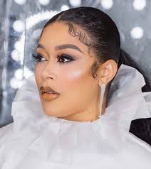 The excited mum took to her instagram page to acknowledge the day. I Feel Happier And Fulfilled Says Actress Adunni Ade As She Converts Back To Islam The Elites Nigeria