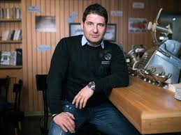 A tévés és kedvese egy rövid ideig a legboldogabbnak érezhették magukat, amikor kiderült, hogy eszter (25) várandós. Elvetelt Hajdu Peter Baratnoje Habostorta Hu