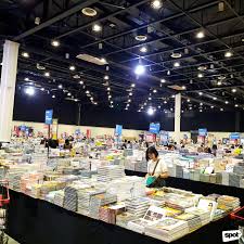 Giant big bad wolf books haul! What To Expect At Big Bad Wolf Manila 2020