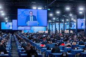 Der bisherige landeschef martin reichardt will erneut kandidieren. Afd Parteitag In Kalkar Gemassigte Politiker Rucken In Den Vorstand Auf Politik Stuttgarter Zeitung