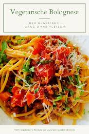 Sie liebt die ganze familie liebt und ihre zubereitung ist ein kulinarisches bauwerk: Vegetarische Spaghetti Bolognese Nach Jamie Oliver Germanabendbrot