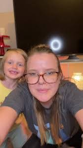 Juliana Nelson's Instagram, Twitter & Facebook