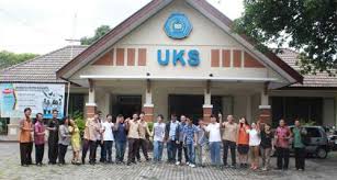 Tips memilih universitas swasta murah berkualitas, yang berikutnya ini juga bisa kamu lihat dari sisi kesuksesan alumninya. Universitas Swasta Terbaik Di Solo Biaya Kuliah Murah Mamikos Info