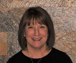 Alison Maceachern's Instagram, Twitter & Facebook