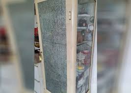 Ikea display cabinet singapore home design ideas kitchen. Ikea Apologises Offers Refund After Woman S Glass Cabinet Suddenly Cracks Sending Pieces Flying Everywhere Singapore News Asiaone
