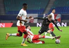 Juega de mediocampista y su actual equipo es el rasenballsport leipzig de la bundesliga. Leipzig Book Knockout Spot With 3 2 Win Over Man United Sports China Daily