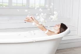 Apa itu matur nuwun artinya. Berendam Di Bathtub Untuk Lepaskan Penat