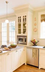 Pinterest small white kitchen ideas. Small Kitchen Ideas Smart Ways Enlarge The Worth Kitchen Remodel Small White Kitchen Traditional Kitchen Layout