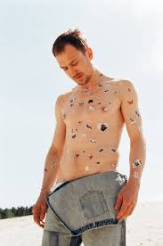 I perceive value, i confer value, i create value, i even create — or guarantee — existence. Autistische Impulse Schauspieler Lars Eidinger Uber Sein Album Die 90er Und Die Sehnsucht Nach Dem Perfekten Moment Zwischenmusik