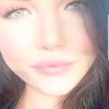 Carly Shaffer's Instagram, Twitter & Facebook