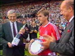 Sila refresh browser sekiranya mengalami sebarang gangguan. Liverpool V Real Sociedad 14 08 1990 Kenny Dalglish Testimonial Youtube
