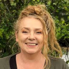 Hugh Hardman's Instagram, Twitter & Facebook