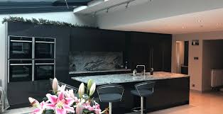 Rs kitchens design studio, based in bedford. The Kitchen Boutique Bespoke Kitchen Design Fitting Bedfordshire