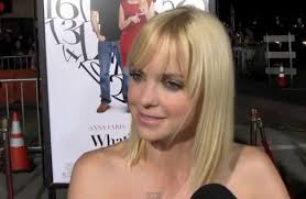 Anna faris and chris pratt were the picture of content domesticity today as they shopped in hollywood, but family life will have to wait. Exclusive What S Your Number Us Premiere Interviews Heyuguys