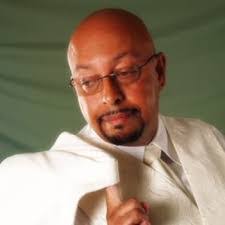 Krista Ash's Instagram, Twitter & Facebook