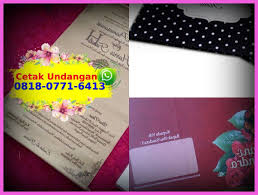 Invitation card/ surat undangan dalam bahasa inggris merupakan salah satu jenis functional text yang paling populer dalam bahasa inggris. Contoh Undangan Pernikahan Pakai Bahasa Jawa O818 O771 6413 Wa Book Cover Books Playbill