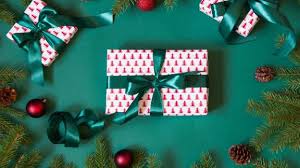 The very best christmas gift ideas for the whole family from the guardian and observer. Christmas Gift Ideas 120 Christmas Presents To Give To Friends And Family Cnn Underscored