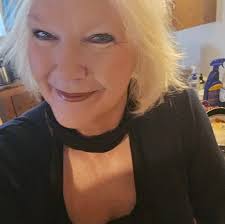 Laurie Bakes By Design