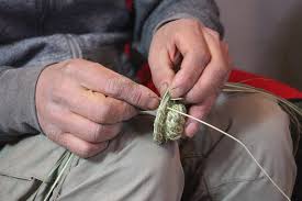 Comunidad de Ñuble trabaja por revitalizar el oficio de la cestería en pita  a través de proyecto cultural