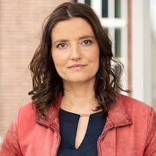 Irgendwas ist doch immer!: Roman : Nagel, Daniela: Amazon.de: Bücher