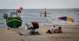 Sprawdź temperatury wody, powietrza, ciśnienie, klimat zobacz jaka będzie pogoda jeszcze przed wyjazdem aktualne informacje turystyczne zawsze na travelplanet.pl. Jaka Bedzie Pogoda Bedzie Pod Koniec Czerwca Slonecznie I Chwilowy Powrot Upalow Prognoza Pogody Na Najblizsze Dni Wideo Dziennik Baltycki