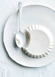 Epingle Sur White