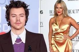 In the article, published in cosmopolitan magazine, caroline muses about her dating life before paying a sweet tribute to fiancé. Harry Styles Leaves Brit Viewers In Tears After Caroline Flack Tribute Tv Radio Showbiz Tv Express Co Uk