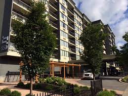 Top 6 Reasons To Do Your Cross Border Shopping In Rochester Beautiful Hotels Family Travel Blog Stay The Night