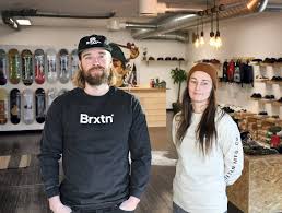 Barn døde etter hundeangrep i brumunddal. Nyheter Hamar Kjersti Fra Hamar Og Vegard Fra Furnes Dro Til Brumunddal For A Realisere Drommen Om A Drive Egen Brettbutikk