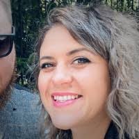 Abigail Carlisle's Instagram, Twitter & Facebook